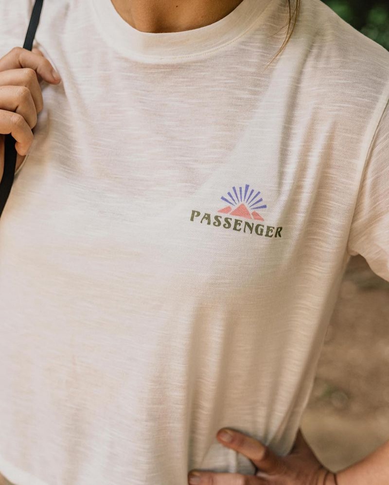 Koszulka Passenger Exhale Active Recycled Damskie Marshmallow | Polska-XQKNYG825