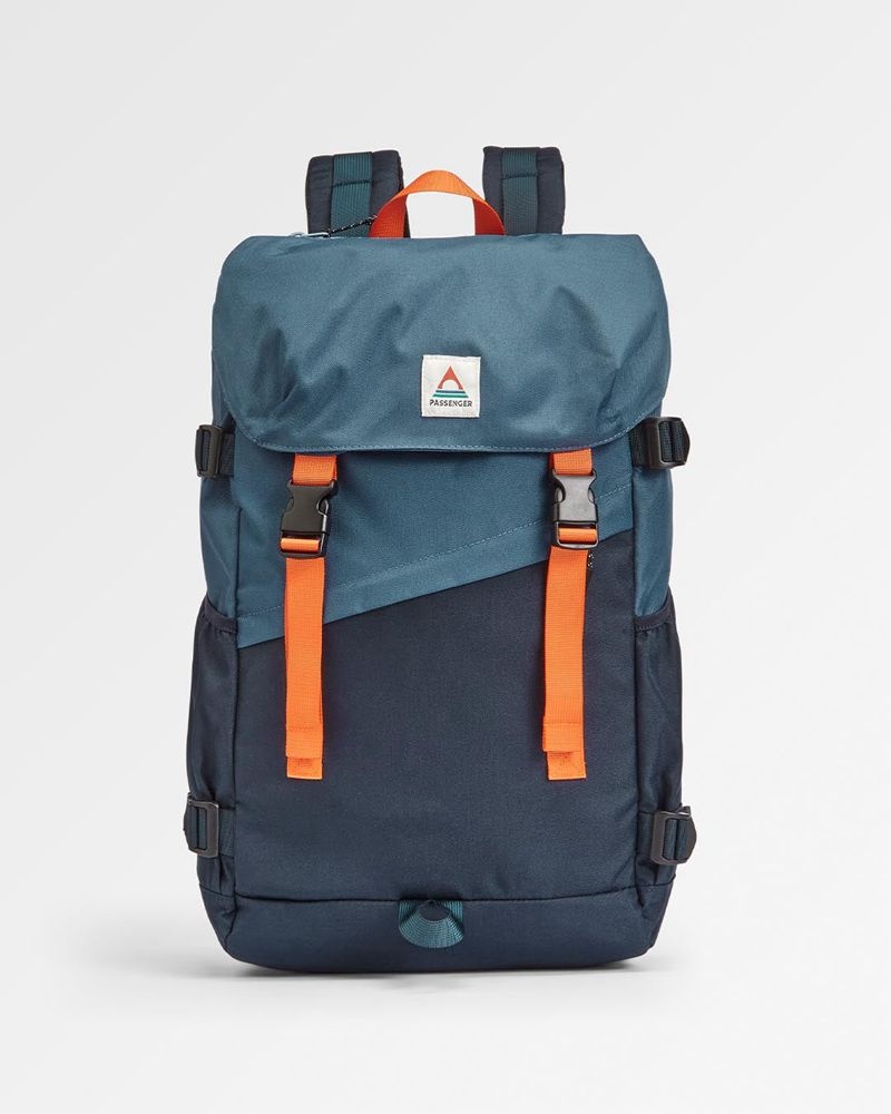 Plecak Passenger Boondocker Recycled 26L Damskie Ciemny Jasny Granatowe | Polska-OMAQBE259