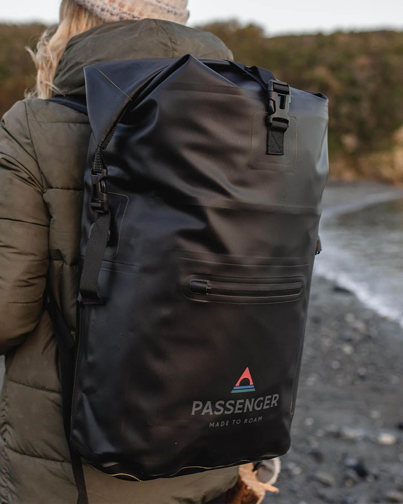 Torby Passenger Tide 25L Recycled Dry Męskie Czarne | Polska-QOAJGW029